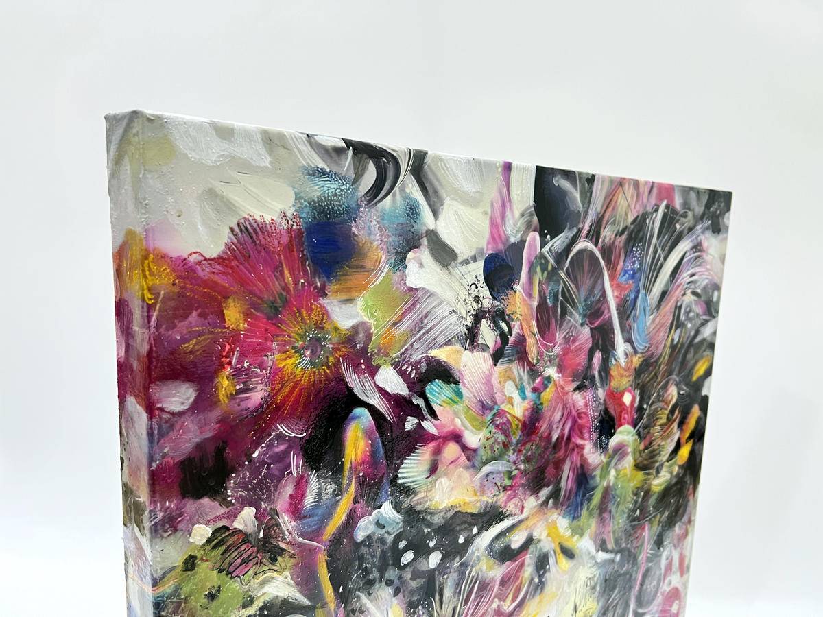Fleeting Light of Three Thousand Mile (23''x 23''/ 60 x 60 CM/Frameless Stretched)